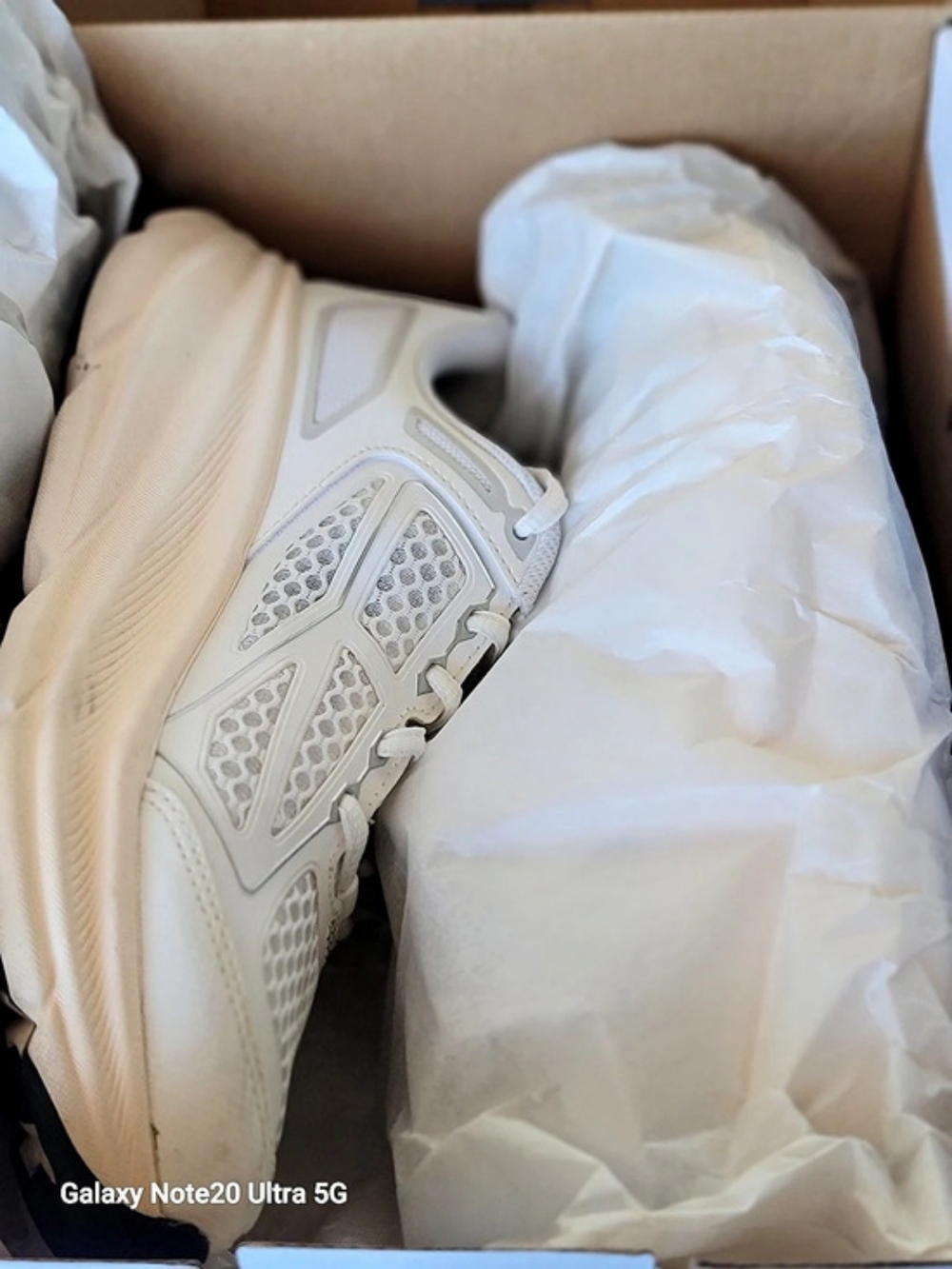 HOKA Clifton 9 Athletic Shoes White US 5.5 - Picture 8 of 10